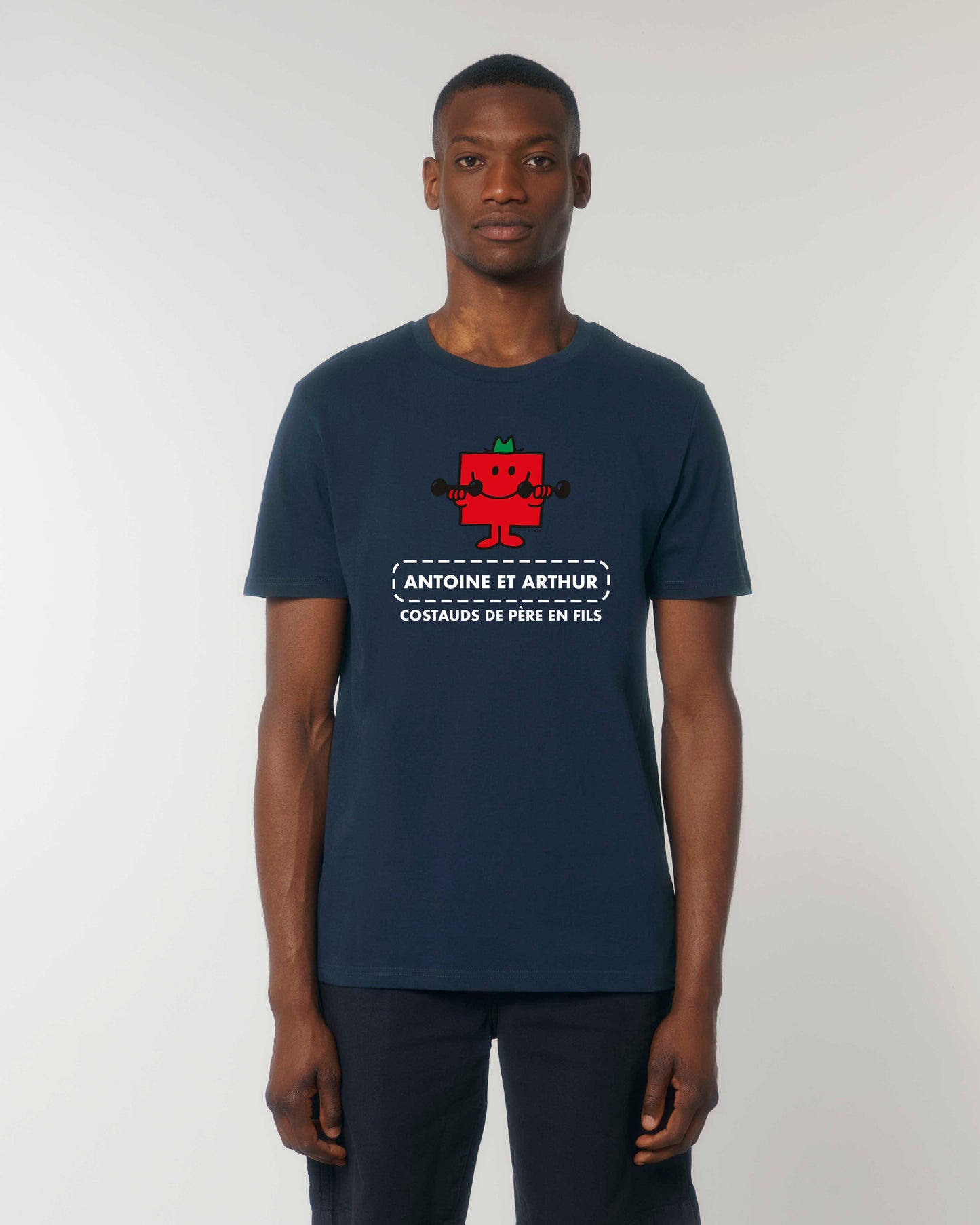 T-shirt Homme en coton bio personnalisable "Costauds de père en fils"