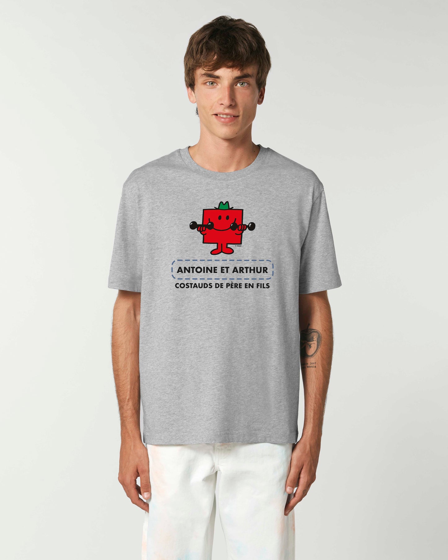 T-shirt Homme en coton bio personnalisable "Costauds de père en fils"